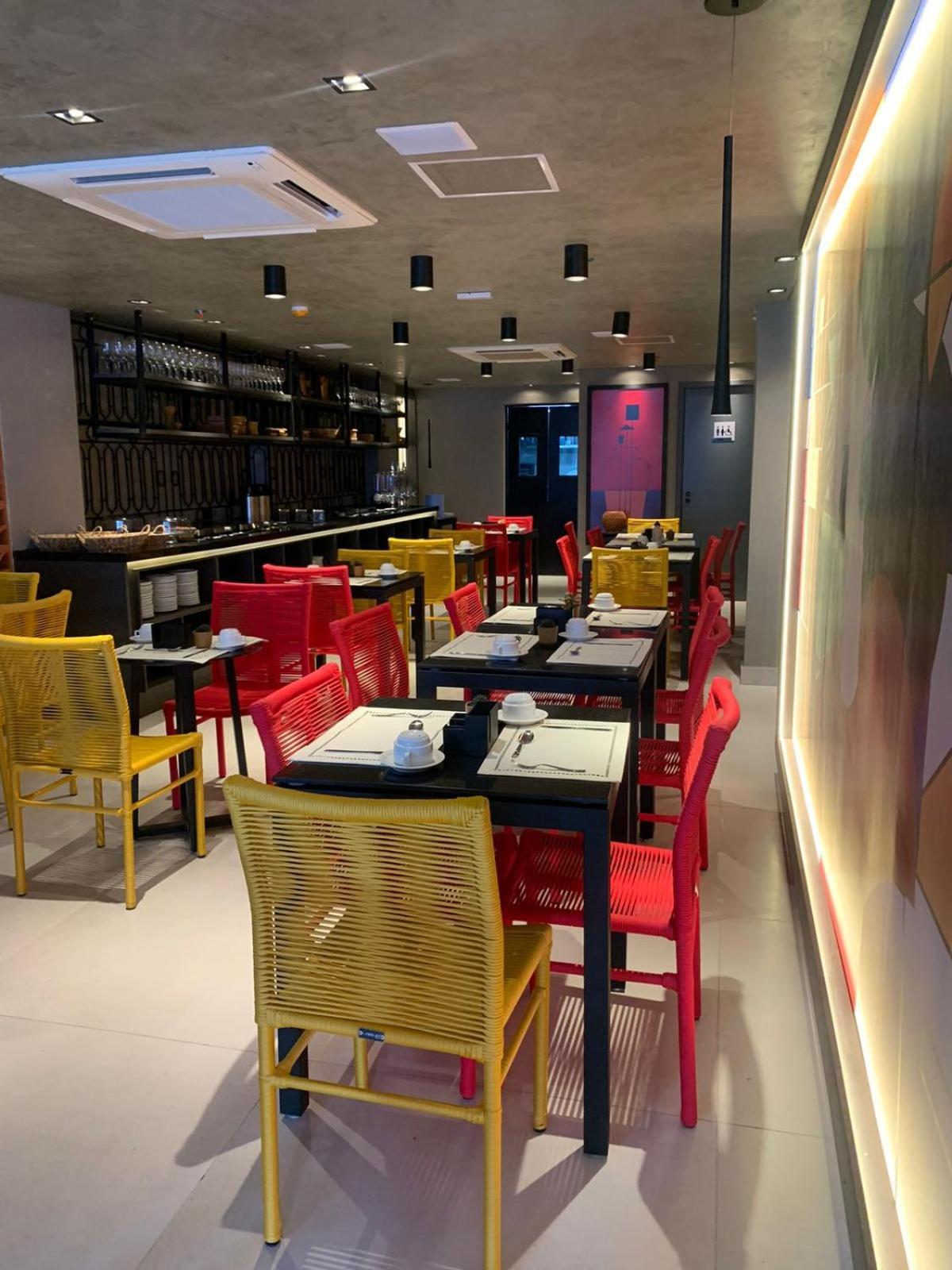 Place2You Hotel By Welkom โจเอาเปสโซอา ภายนอก รูปภาพ