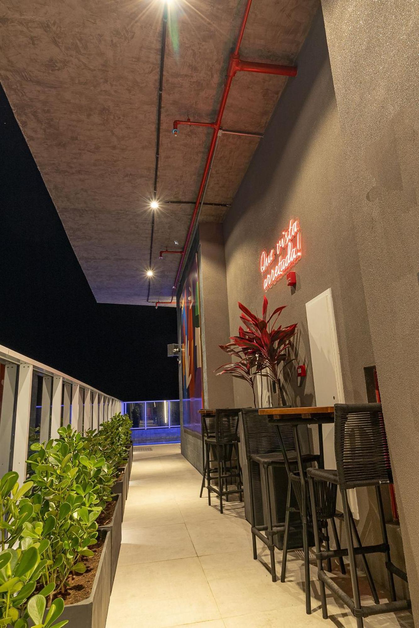 Place2You Hotel By Welkom โจเอาเปสโซอา ภายนอก รูปภาพ