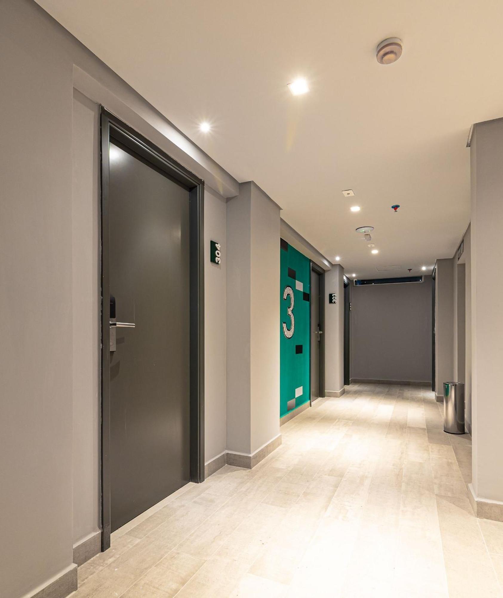Place2You Hotel By Welkom โจเอาเปสโซอา ภายนอก รูปภาพ